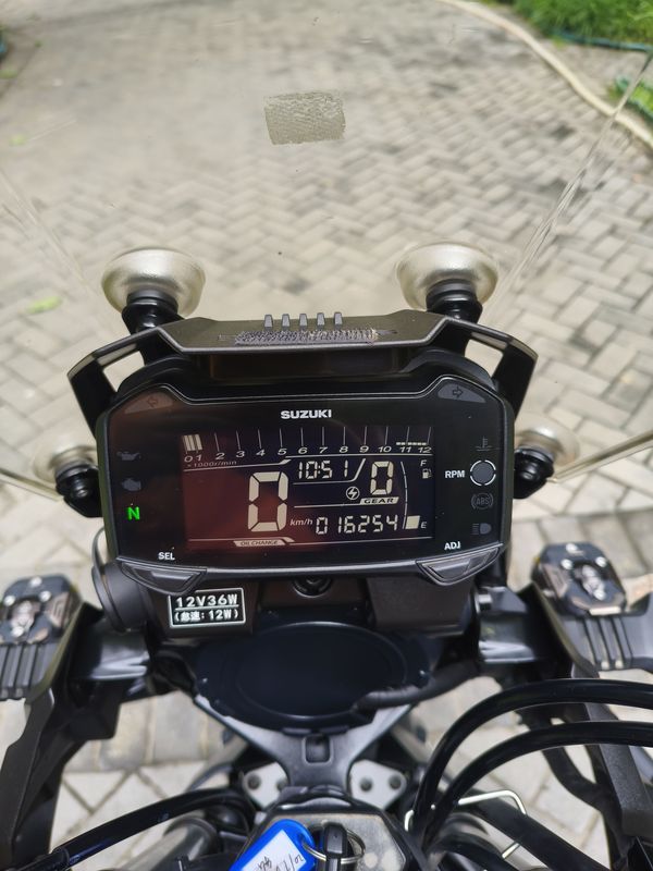二手豪爵铃木DL250