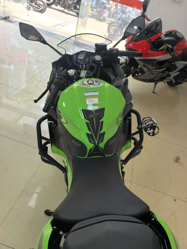 二手川崎Ninja 400