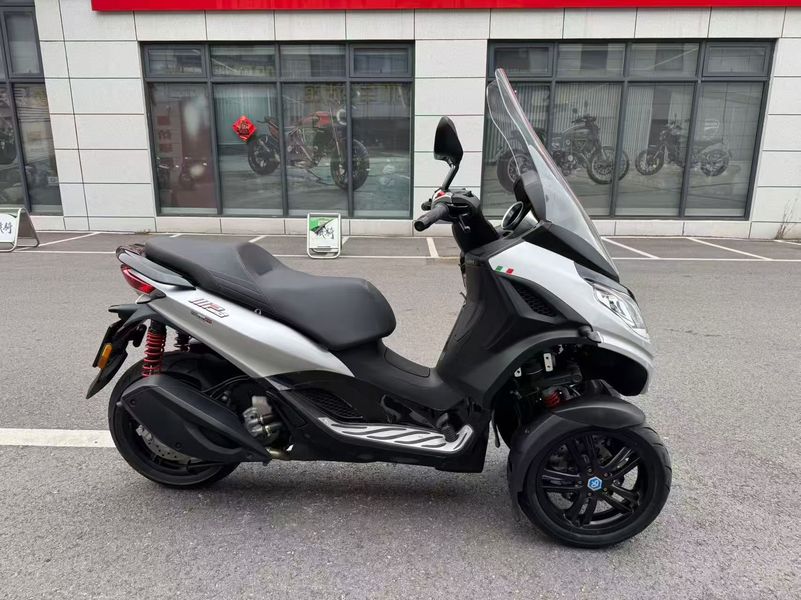 二手比亚乔MP3 300