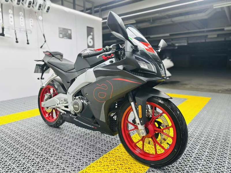 二手宗申阿普利亚GPR250R