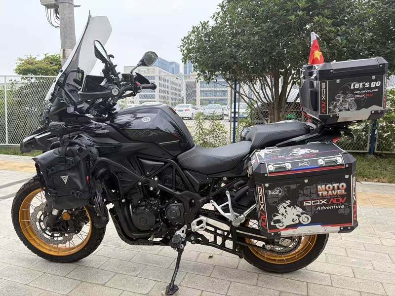 二手贝纳利金鹏 TRK502