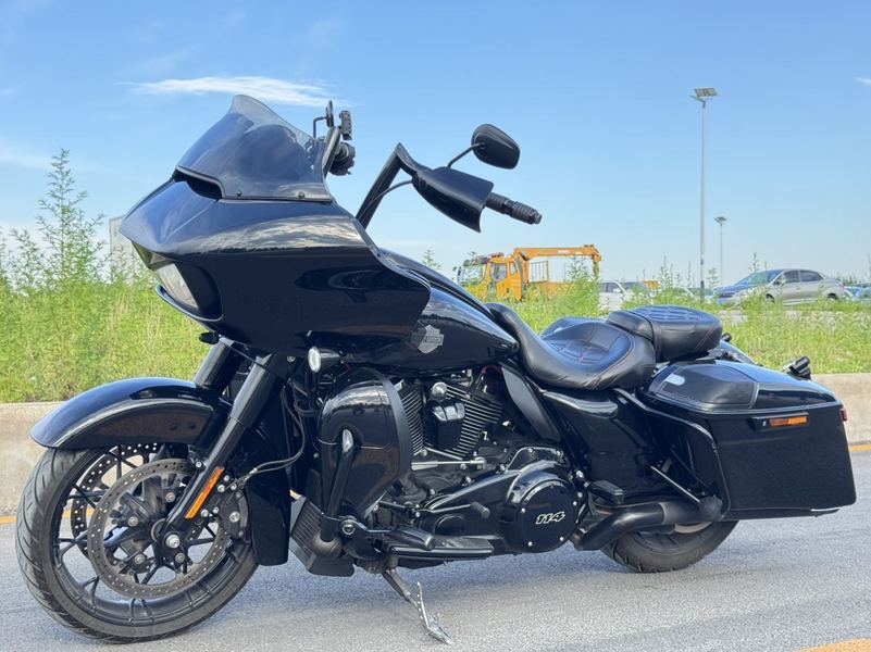 二手哈雷戴维森公路滑翔 Road Glide