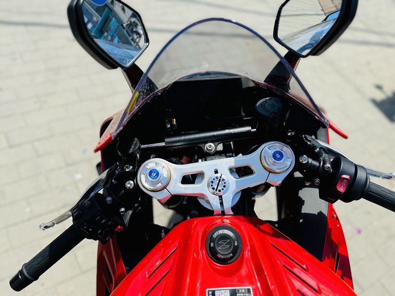 二手张雪机车820RR
