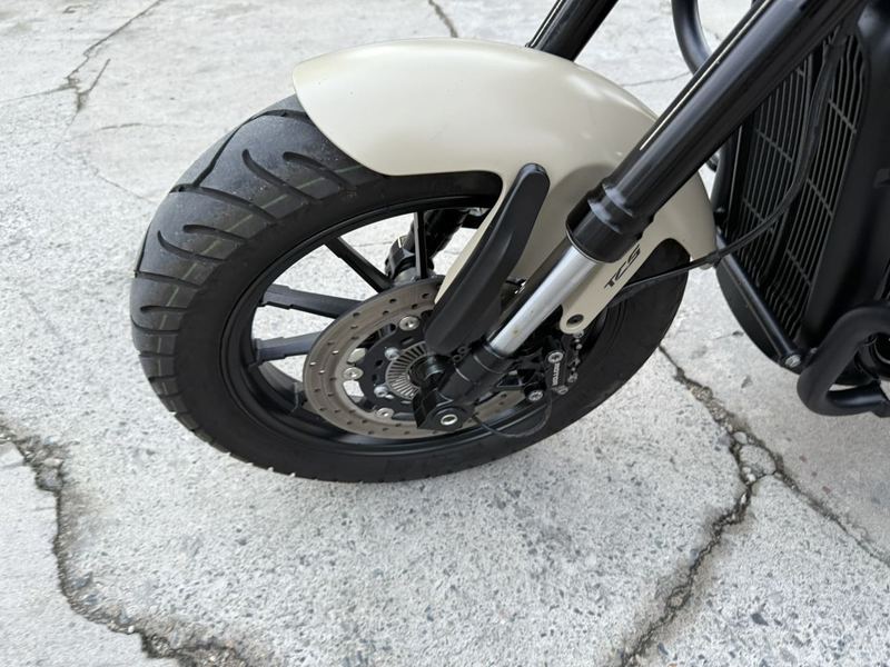 二手QJMOTOR闪300