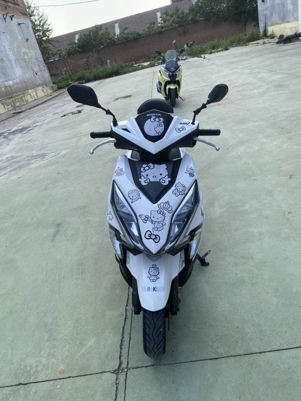二手新大洲本田裂行 RX125Fi