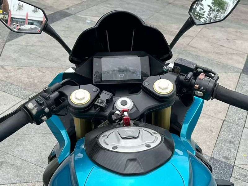 二手春风250SR