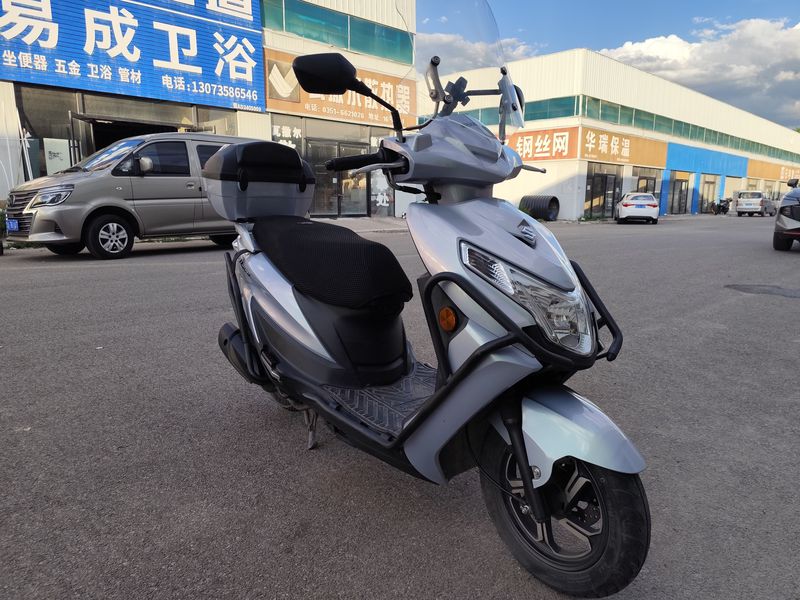 二手济南铃木优驿 UE125T