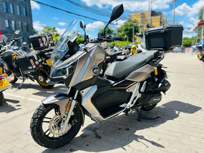 二手QJMOTOR鸿250ADV