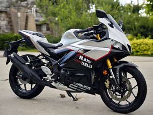 二手雅马哈YZF-R3