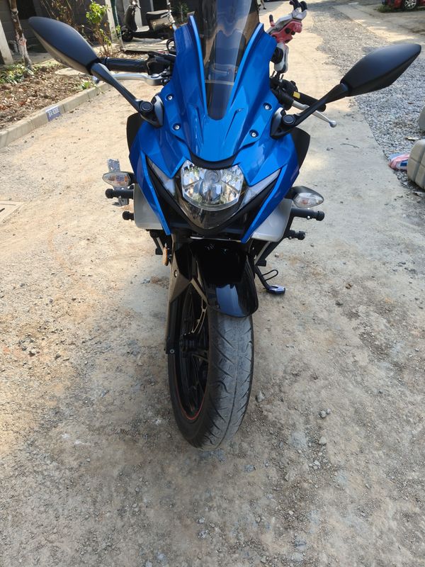 二手豪爵铃木GSX250R