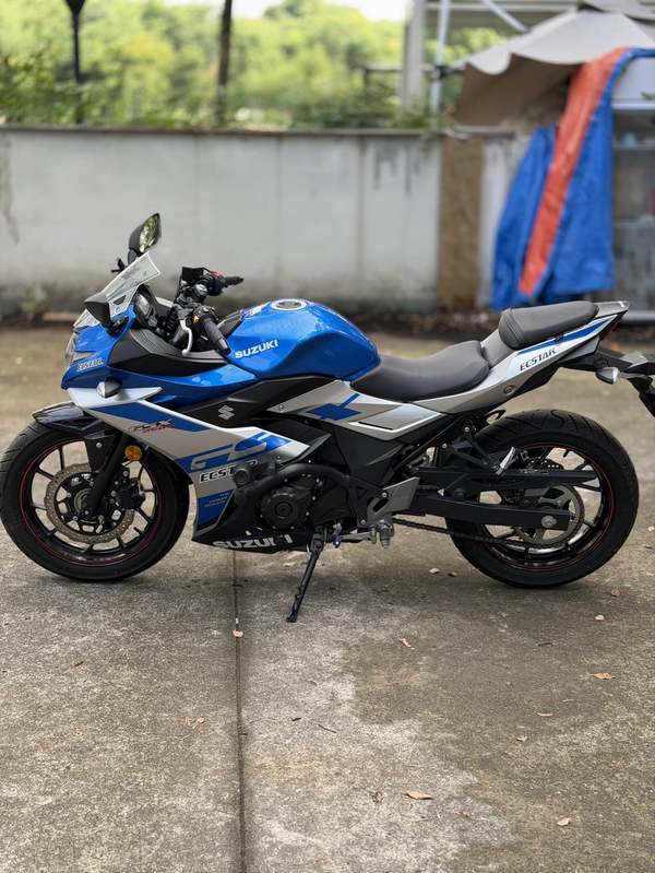 二手豪爵铃木GSX250R