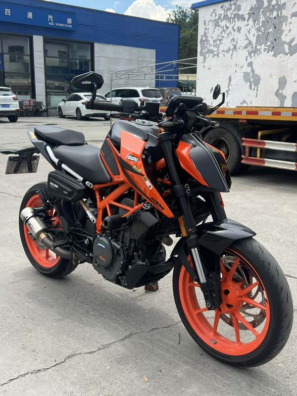 二手KTMR2R390 Duke