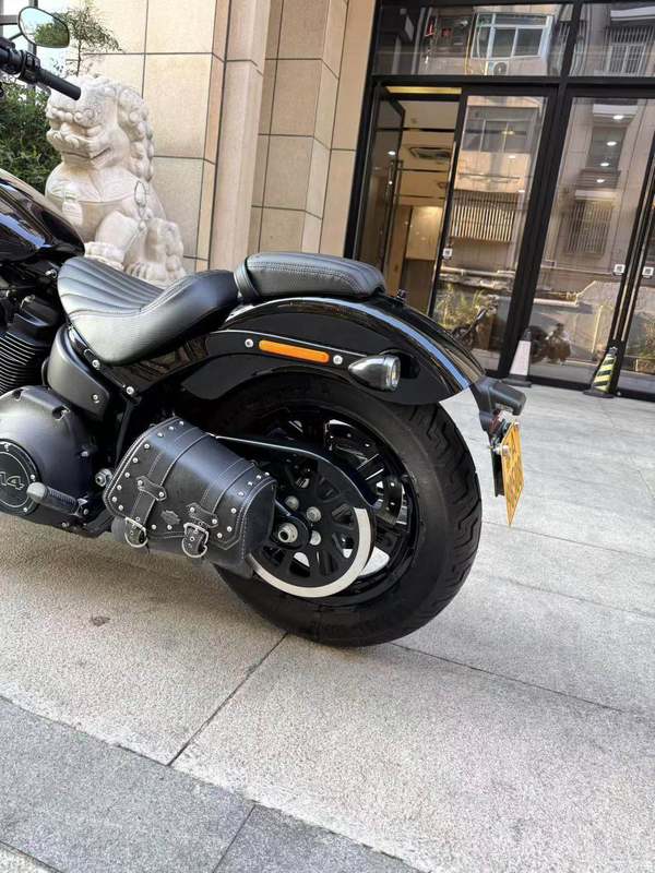 二手哈雷戴维森街霸 Street Bob