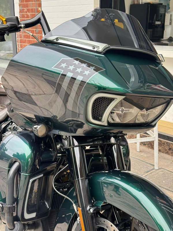 二手哈雷戴维森公路滑翔 Road Glide