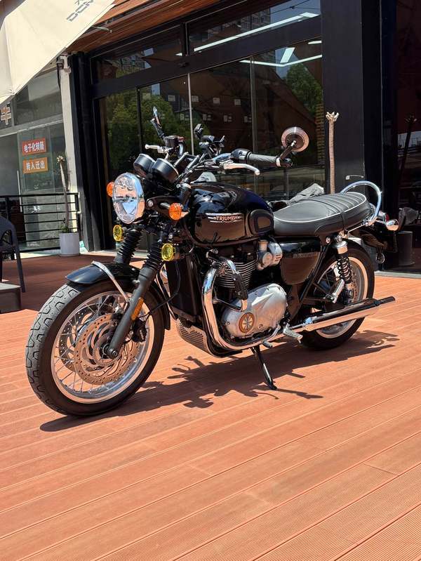 二手凯旋Bonneville T120