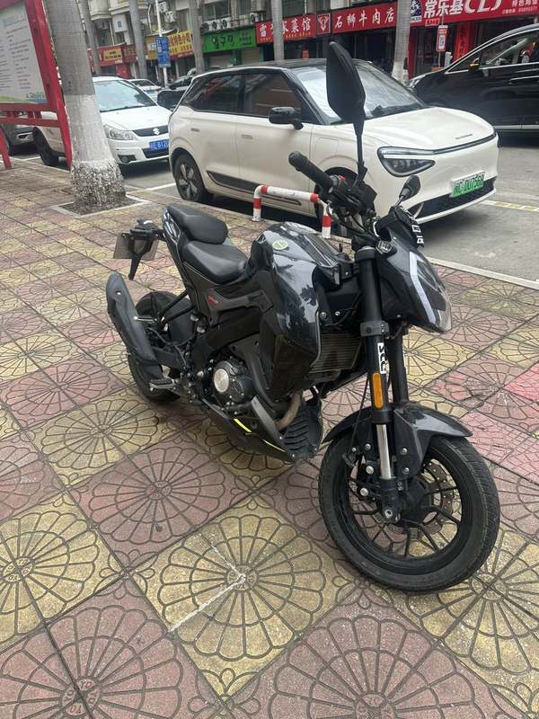 二手贝纳利小迅龙 BN150S