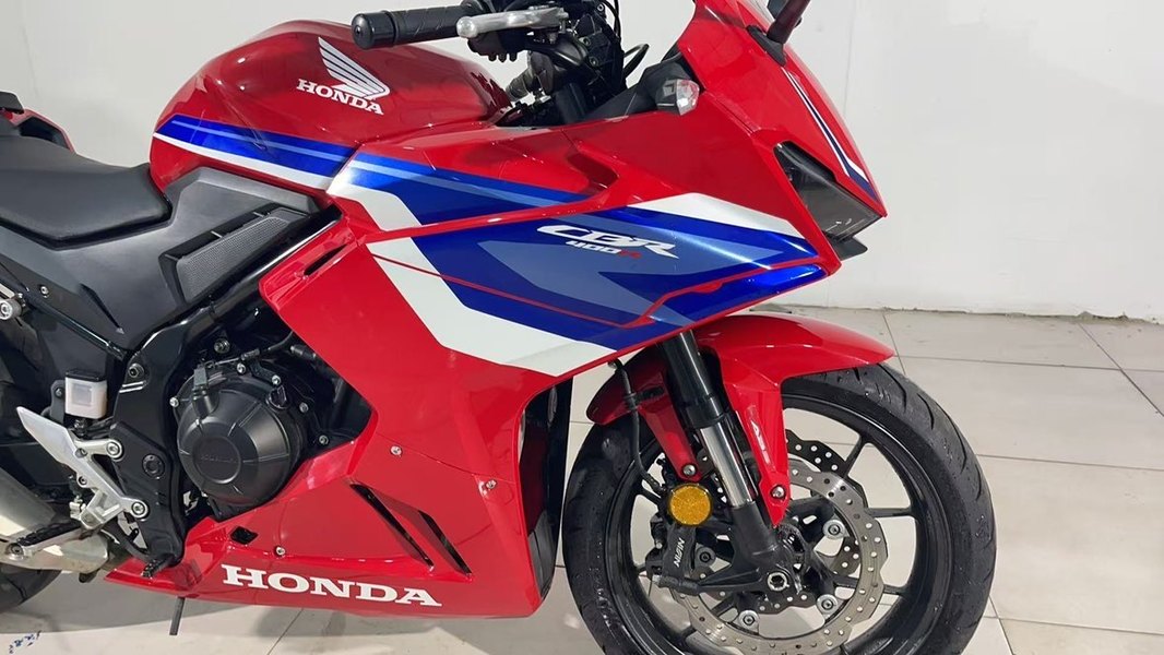 二手本田CBR400R