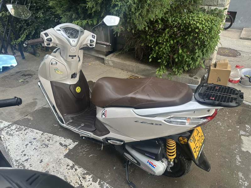 二手五羊本田Lead125