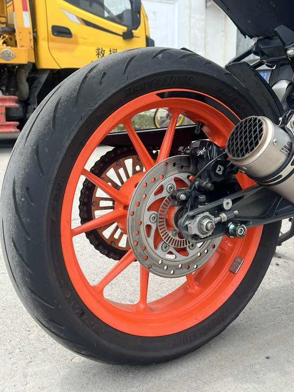 二手KTMR2R390 Duke