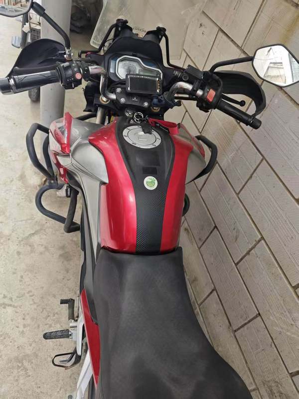 二手五羊本田猛鸷 CB190X