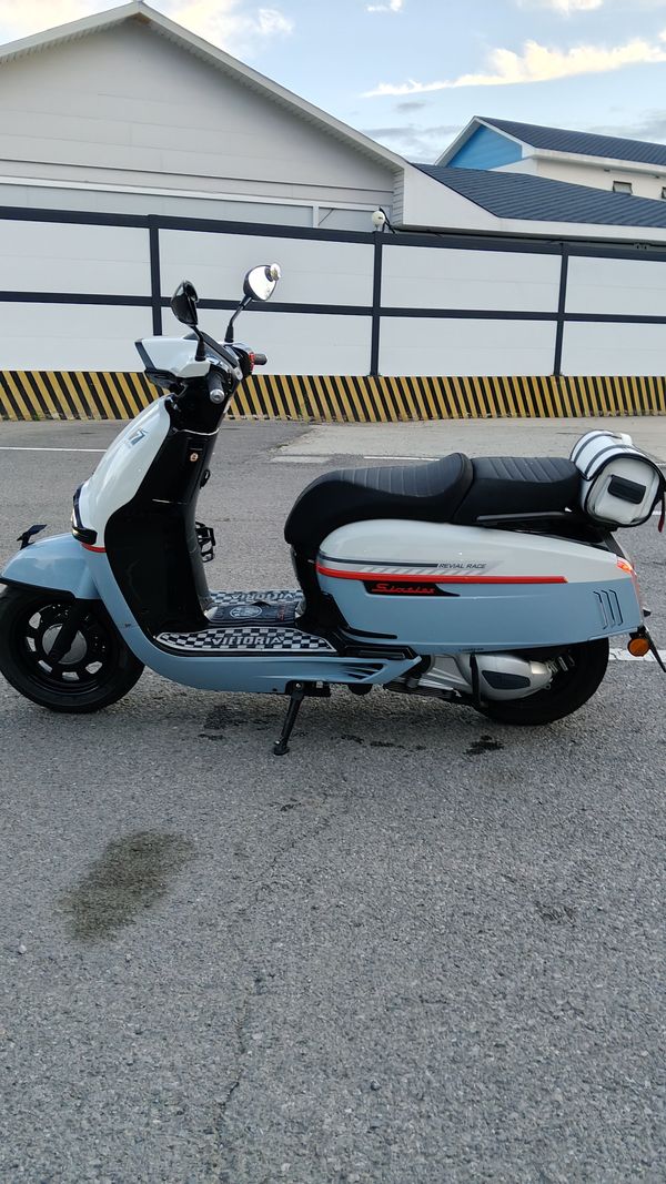 二手维多利亚Sixties 250Si