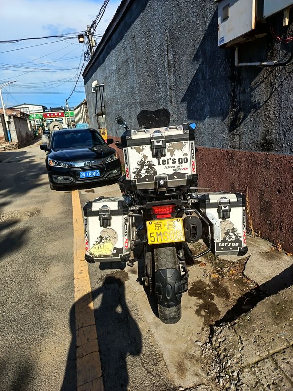 二手贝纳利金鹏 TRK502