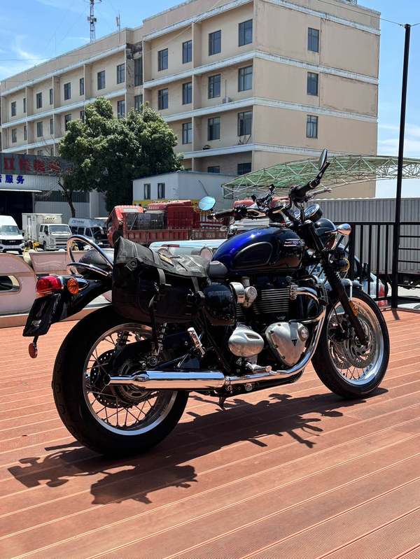 二手凯旋Bonneville T120