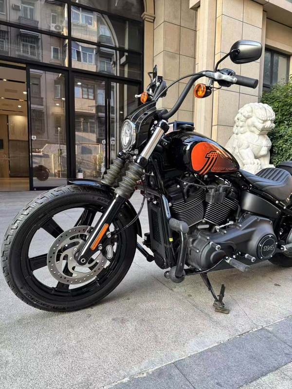 二手哈雷戴维森街霸 Street Bob