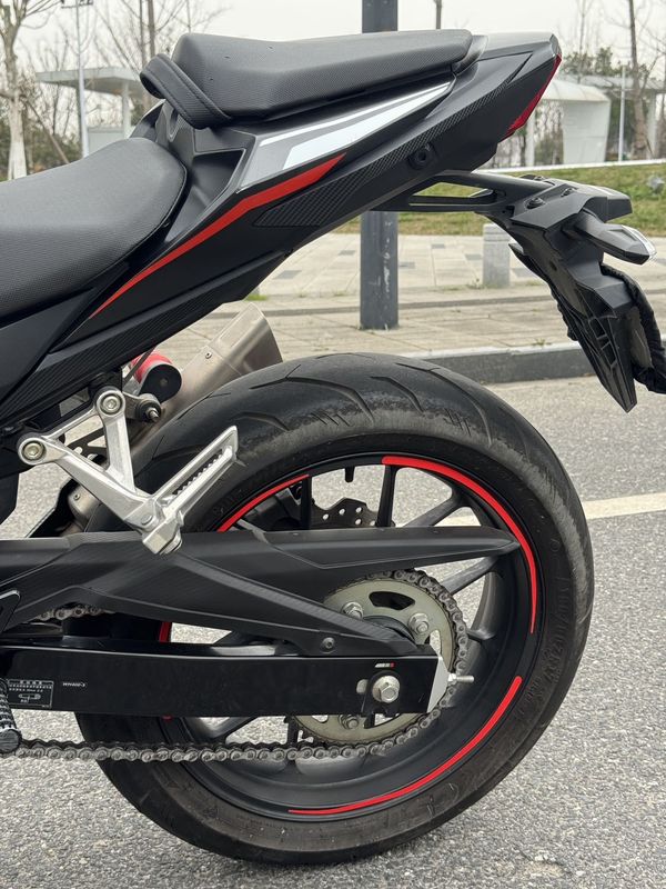 二手本田CBR400R
