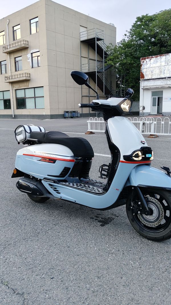 二手维多利亚Sixties 250Si