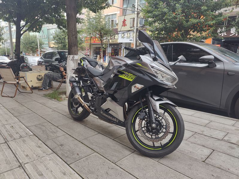 二手川崎Ninja 400