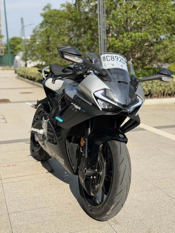 二手春风675SR-R