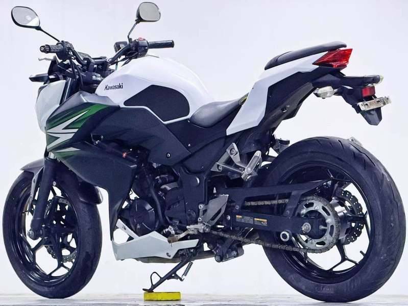 二手川崎Z 250 ABS