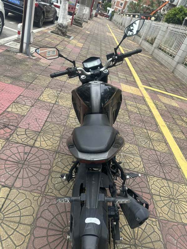 二手贝纳利小迅龙 BN150S
