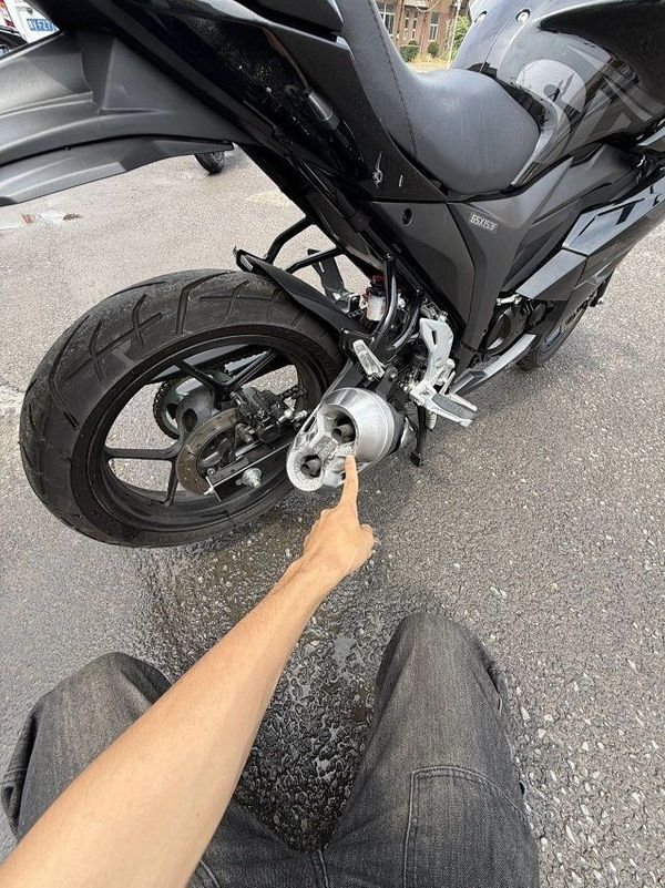 二手济南铃木极客飒 Gixxer 155