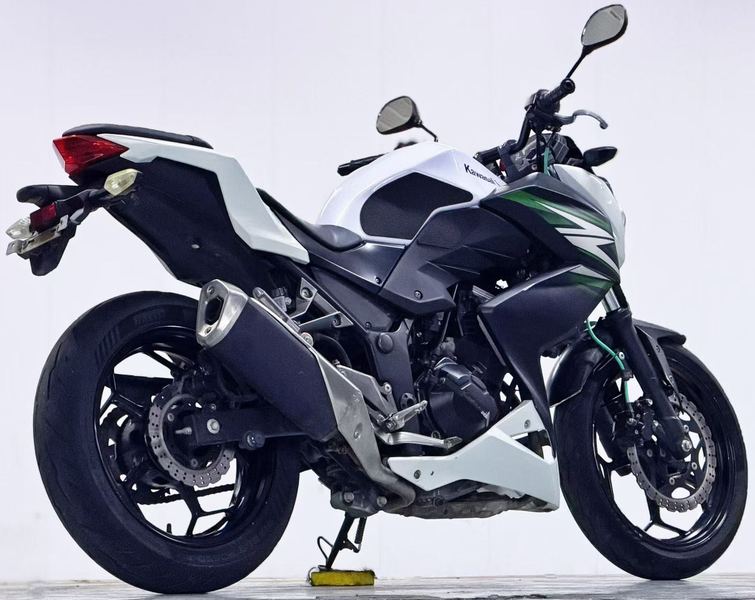 二手川崎Z 250 ABS