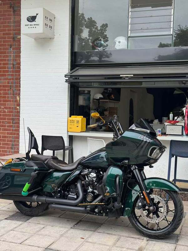 二手哈雷戴维森公路滑翔 Road Glide