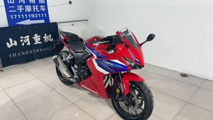 二手本田CBR400R