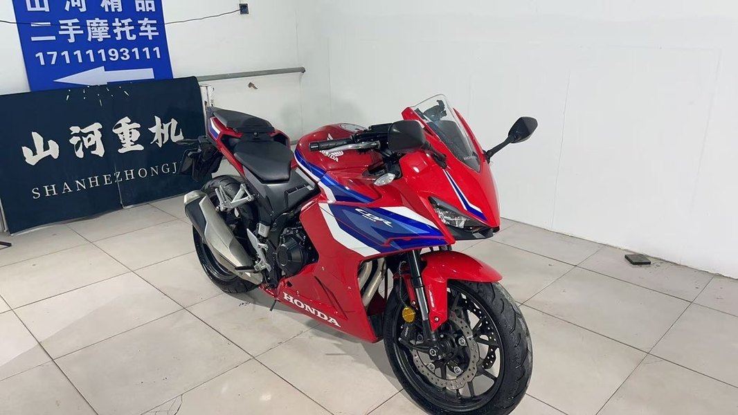 二手本田CBR400R