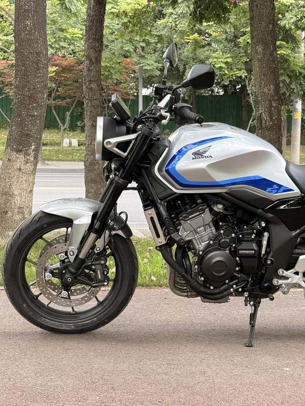 二手本田CB500 Super Four