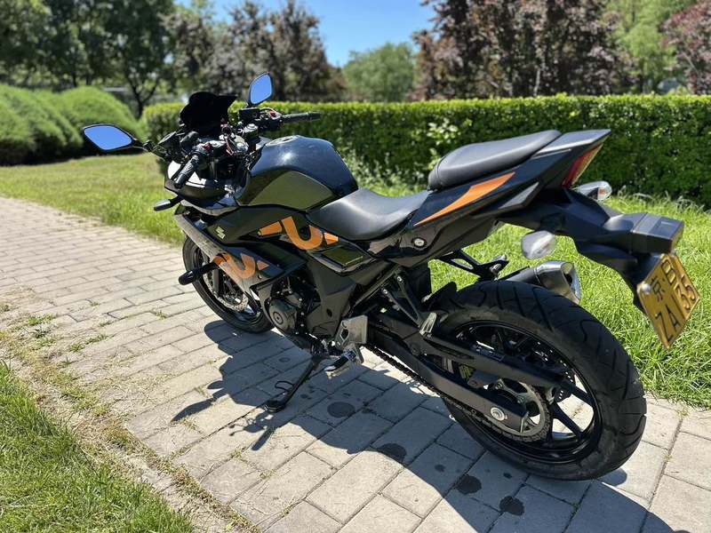 二手豪爵铃木GSX250R