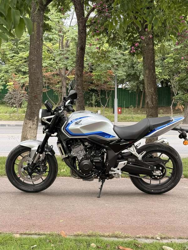 二手本田CB500 Super Four