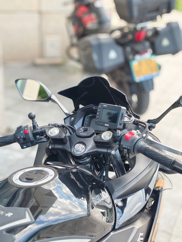 二手豪爵铃木GSX250R