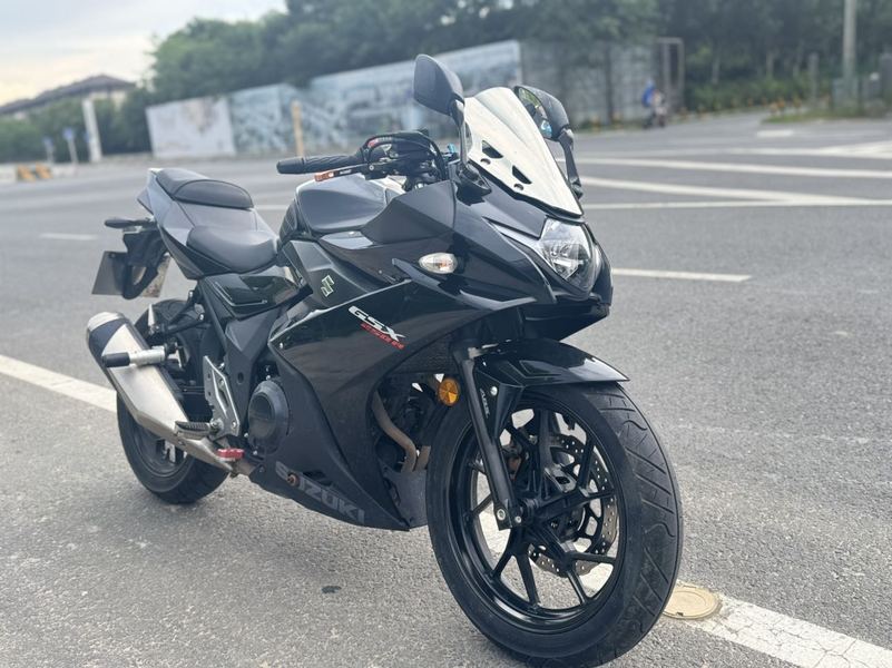 二手豪爵铃木GSX250R