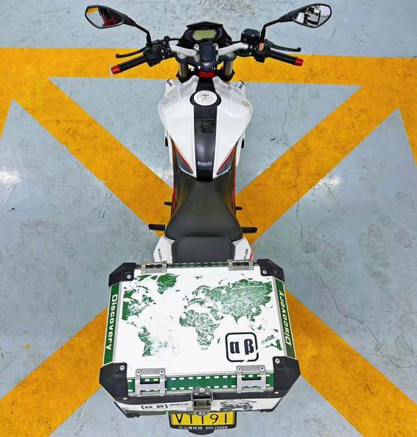 二手贝纳利红宝龙 TNT150i