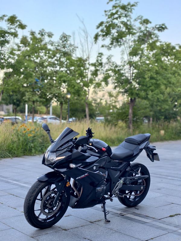 二手豪爵铃木GSX250R