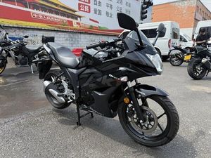二手济南铃木极客飒 Gixxer 155