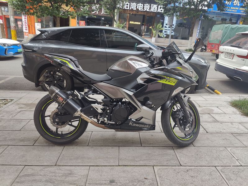 二手川崎Ninja 400