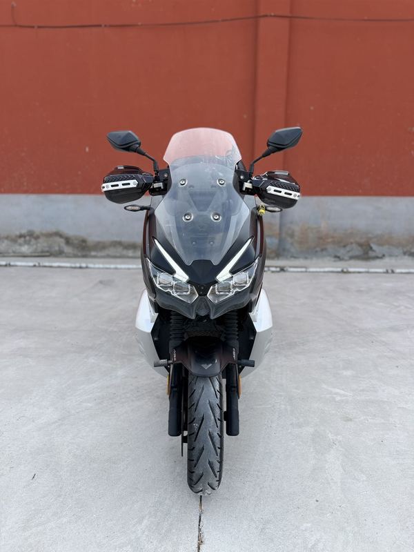 二手大阳V锐 ADV350