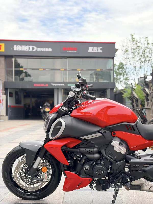 二手杜卡迪Diavel V4